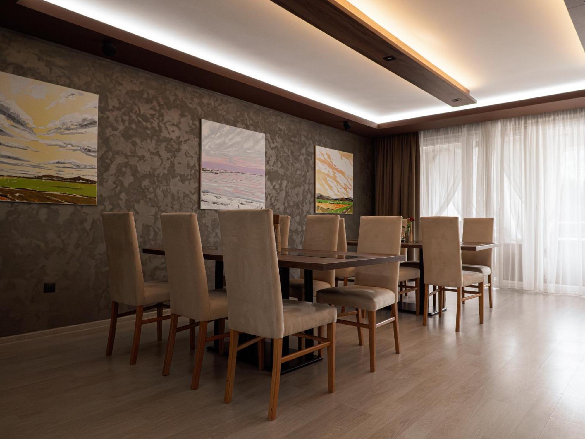 Elite Hotel Nová Dubnica المظهر الخارجي الصورة